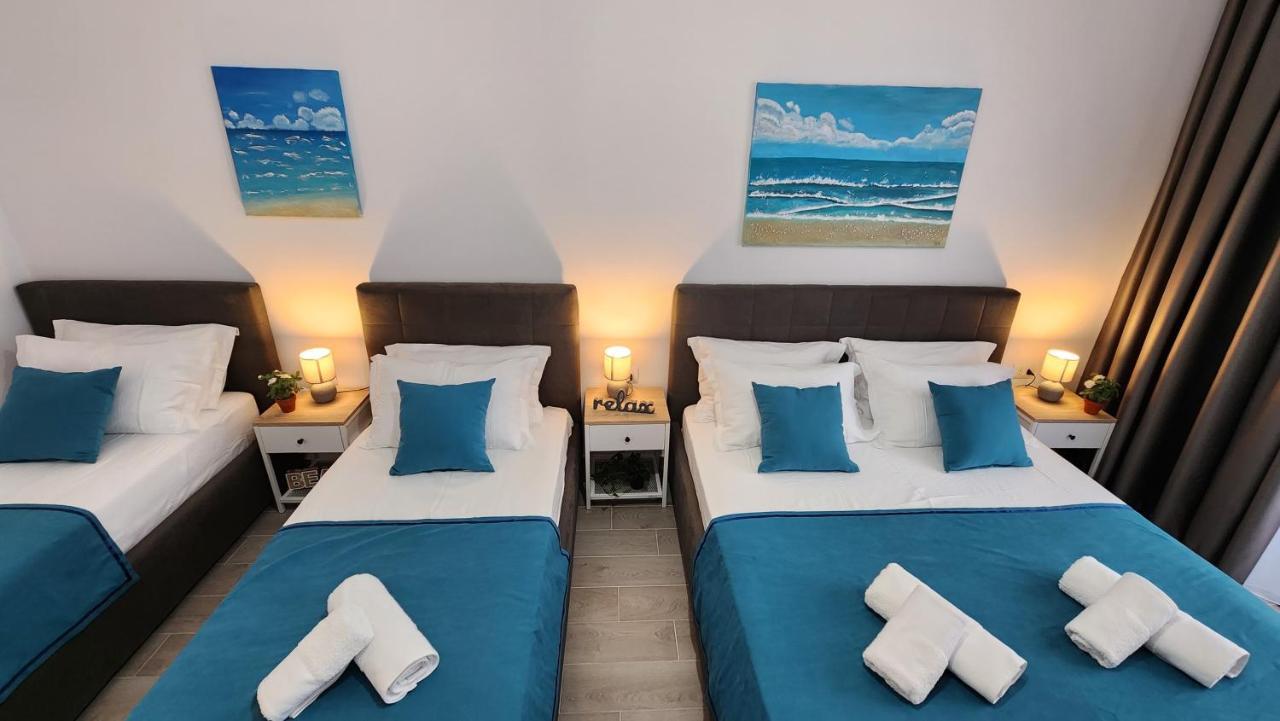 Solar Rooms And Apartments Himare Bagian luar foto